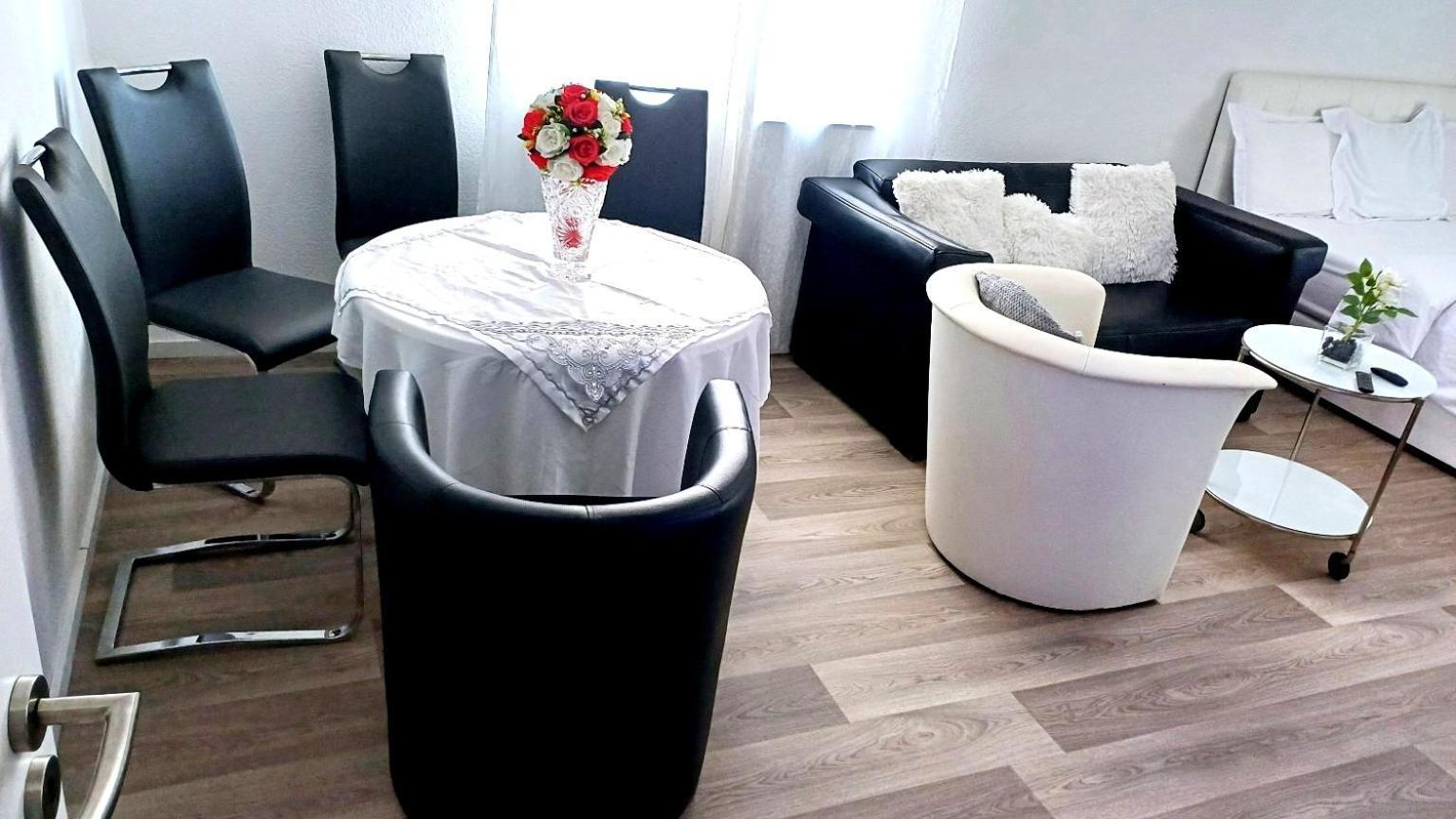 Gemuetliches Loft 150 M Von Slk Klinikum Boeckingen * Heilbronn